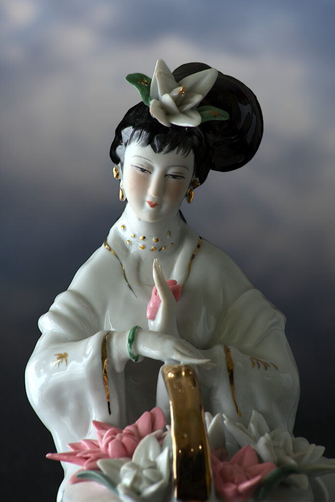 Statuette, la geisha