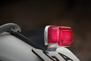 Feu lumineux Yamaha 125 moto-cross