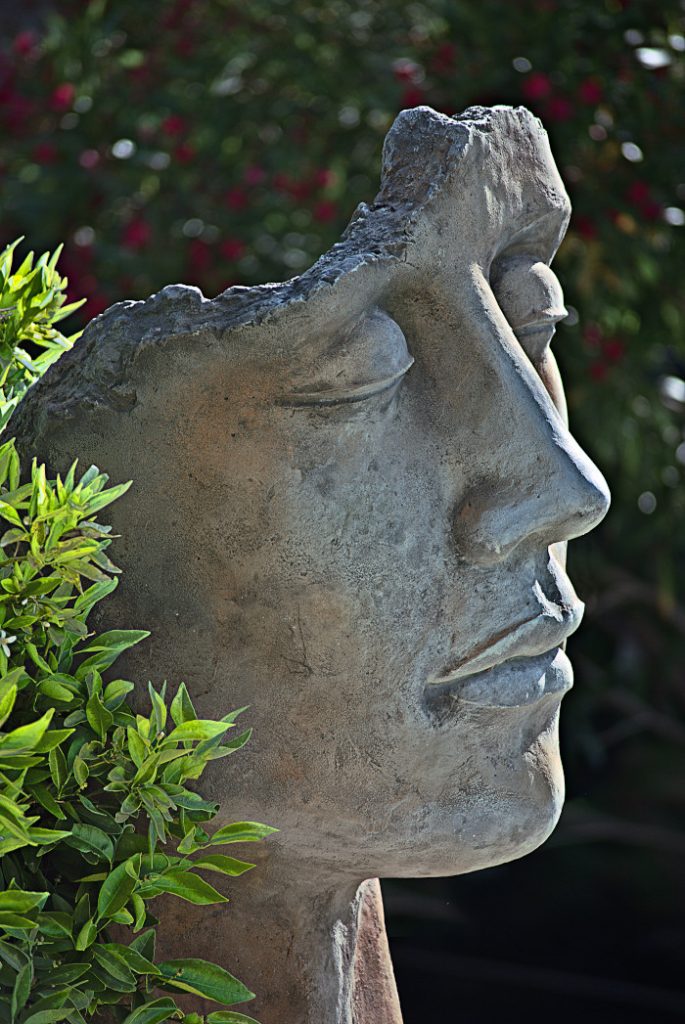 Masque en pierre