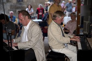 Musique swing au piano