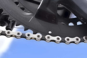 plusieurs maillons de chaine de velo